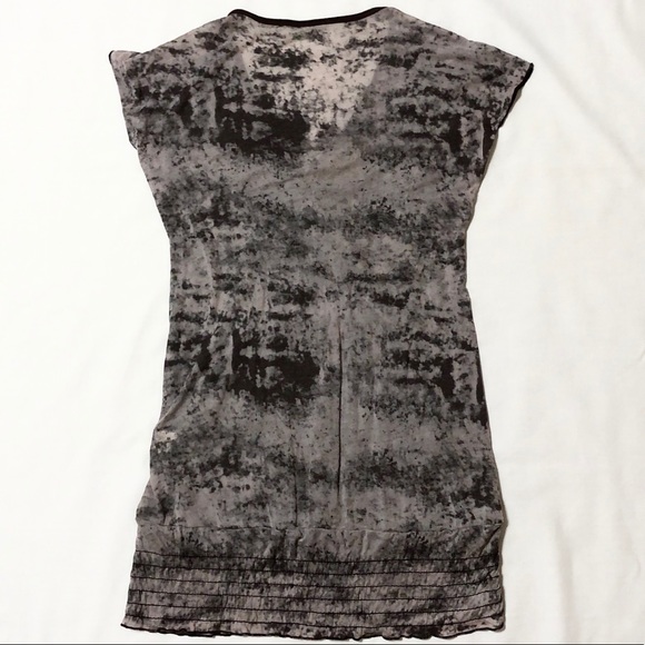 Mandy Moore Mblem S/S Sheer Burnout Open-Front Top - Picture 9 of 14